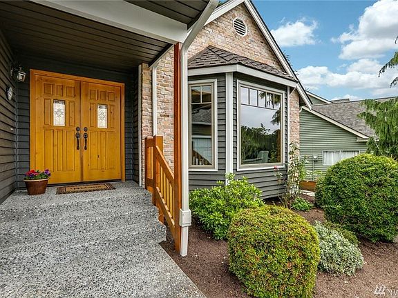 2nd image of 12928 177th Pl NE