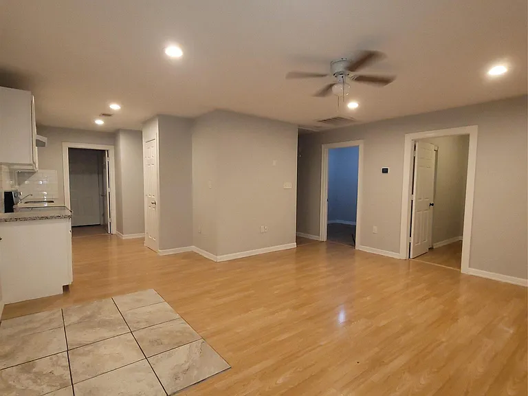7608 E Magnolia St #B — Photo 5