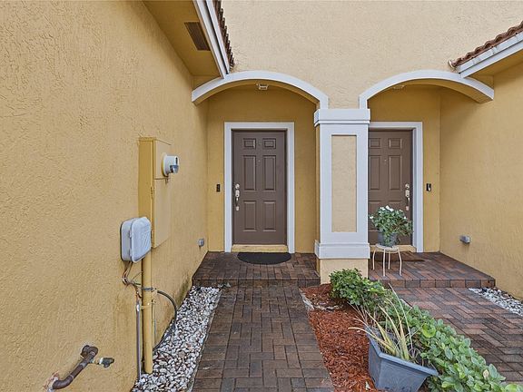 4th image of 8146 SW 17 Court #8146