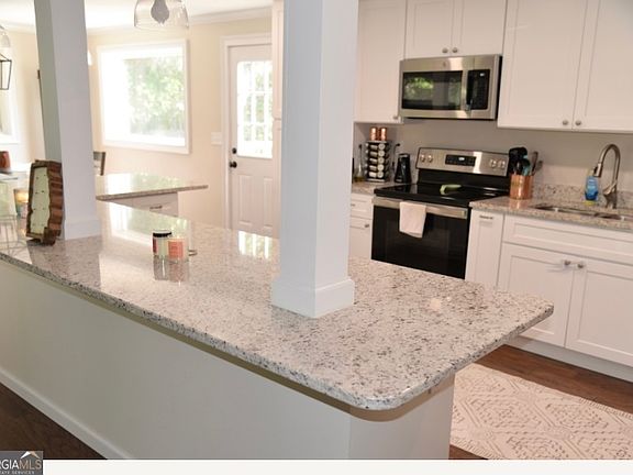 5th image of 505 Ridgeland Dr