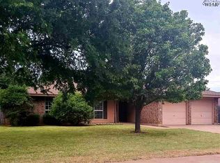 4620 Spring Shadow Dr, Wichita Falls, TX 76310