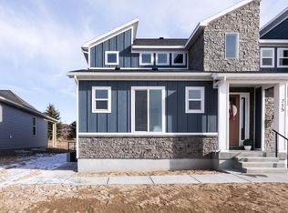 715 Pine Ridge Ln, Rexburg, ID 83440