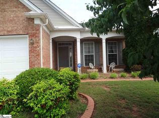 917 Medora Dr, Greer, SC 29650