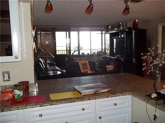 5th image of 1357 NE Ocean Blvd APT 109