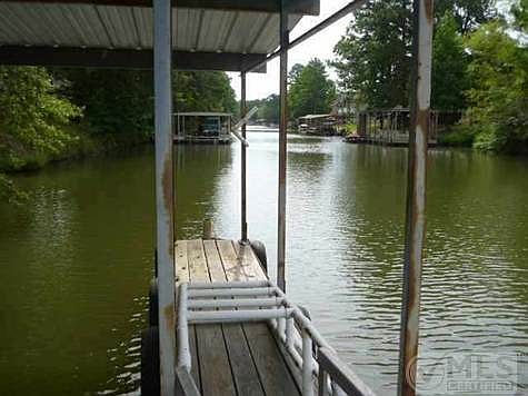 2nd image of 124 Lakeaire Ter