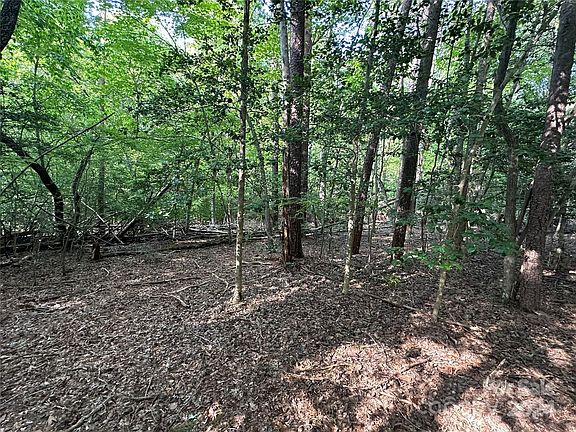 4th image of 138 Woodline Dr #308
