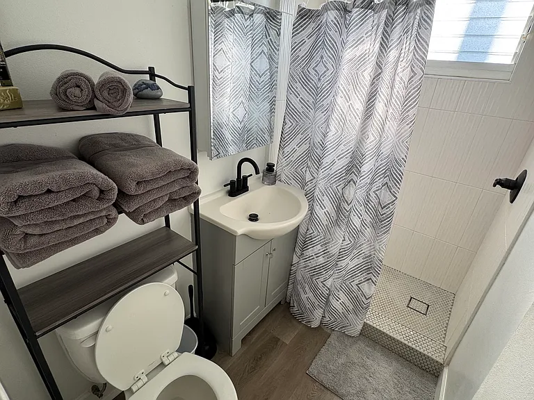 68 Waialua Beach Rd #101 — Photo 9