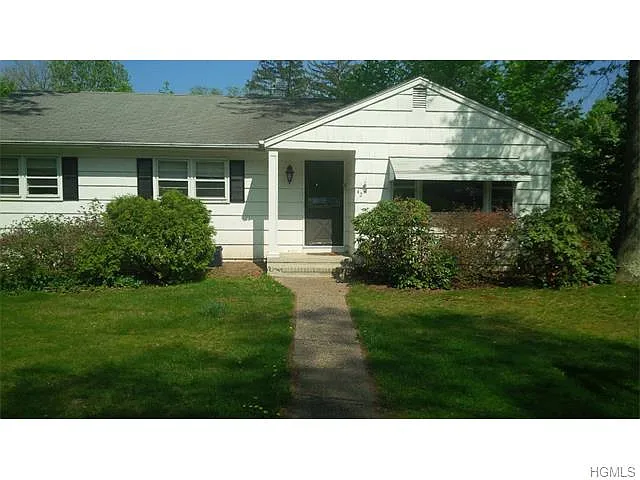 42 Hansen Ave photo 1
