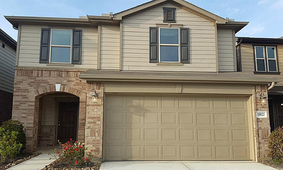 1st image of 15822 Copper Oak Ln