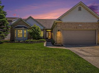 1576 Club House Ct, Pontiac, MI