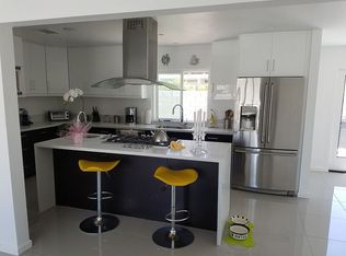 2003 E Via Escuela, Palm Springs, CA 92262