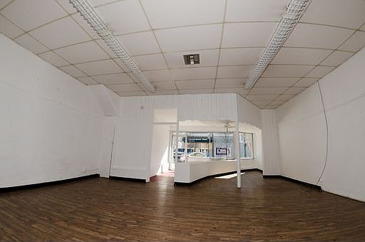 3rd image of 310 Georgia St