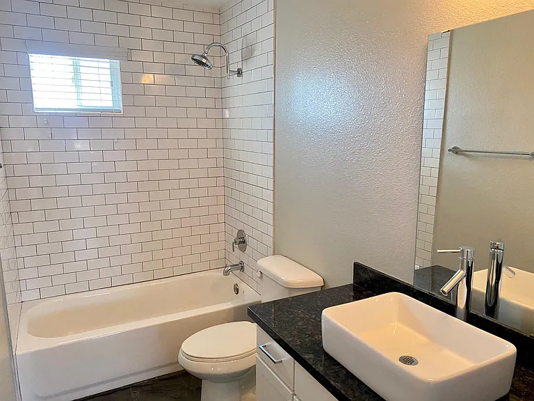 4207 N 27th St #9 — Photo 20
