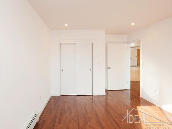 3rd image of 400 15th St #Penthouse C