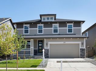 272 Western Sky Cir, Longmont, CO 80501