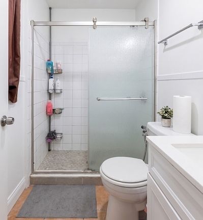 3rd image of 363 Summer St