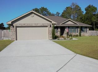 147 Strike Eagle Dr, Crestview, FL 32536
