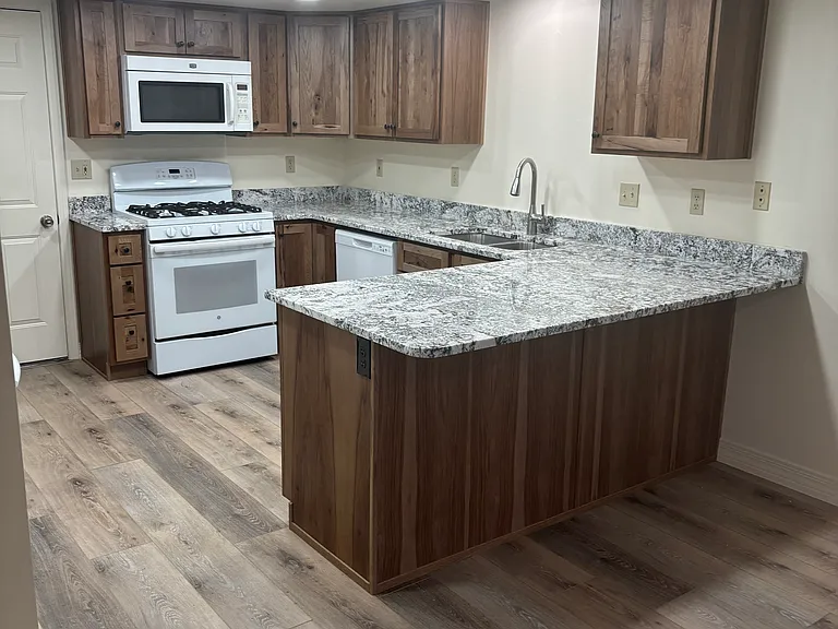 4050 E Village Cir — Photo 10