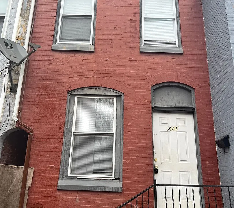 211 Mulberry St