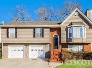 2818 Appaloosa Run, Ellenwood, GA 30294