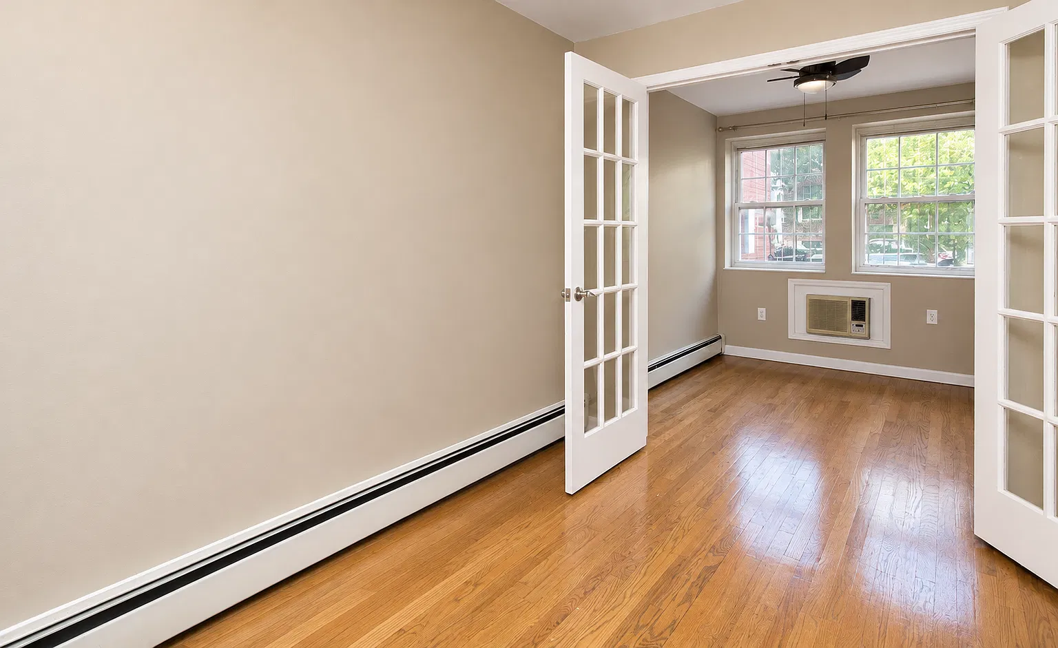 1099 Madison Street — Photo 1