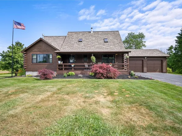 4440 Brick Schoolhouse Rd, Hamlin, NY 14464