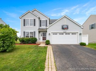 20450 Spirea Ln, Crest Hill, IL 60403