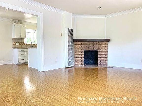 4th image of 900 N Ogden Dr