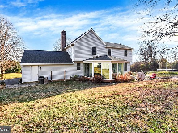 3rd image of 4798 Wentz Rd