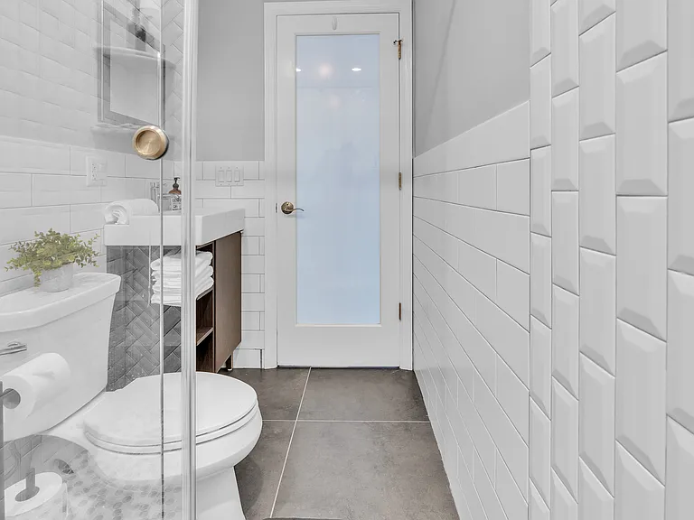 1822 Parkway #2 — Photo 9