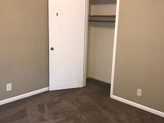 5th image of 454 Circle Dr #454B