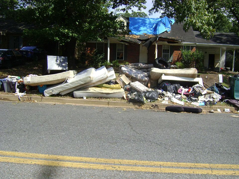 1st image of 4044 Bishops Bridge Rd