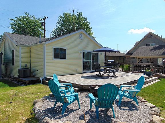 4th image of 121 Eldon Dr