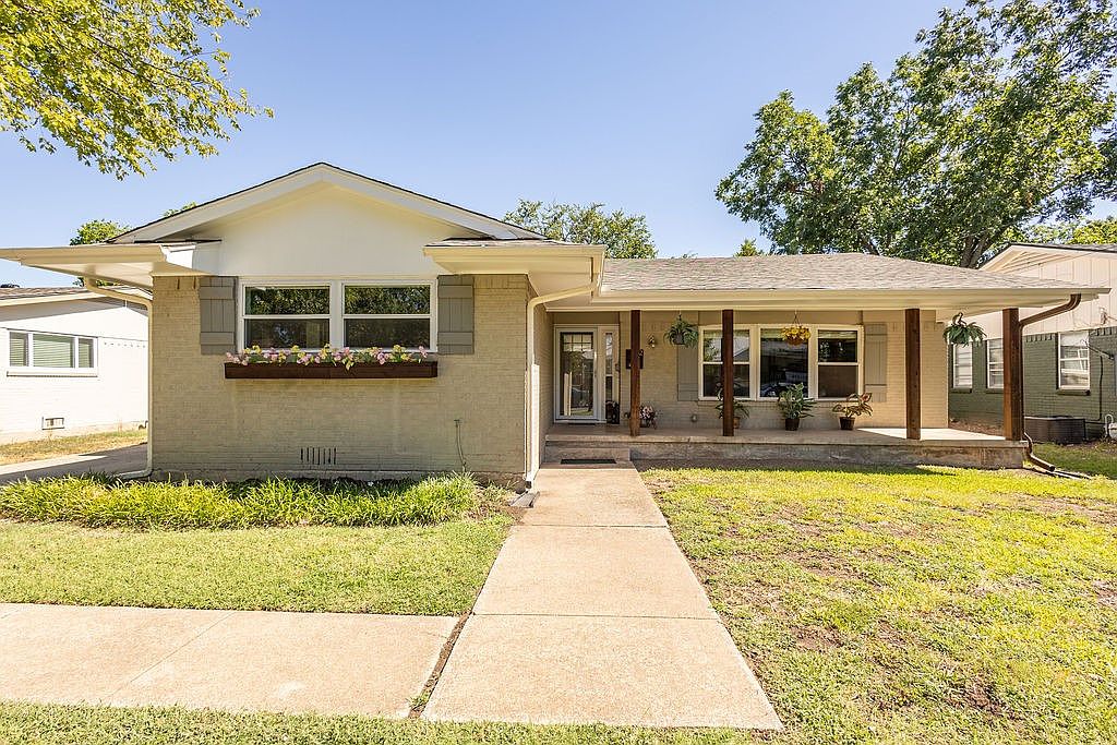 412 Alta Vista St, Sherman, TX 75092 MLS 20409778 Zillow