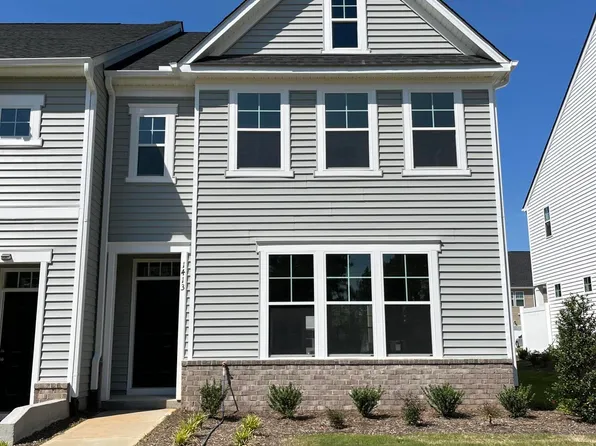1413 Goldsboro Avenue, Sanford, NC 27330