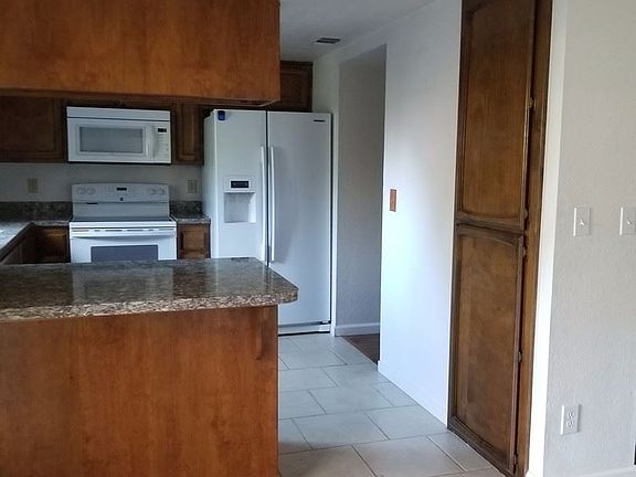 5th image of 6302 Port Gibson Ct