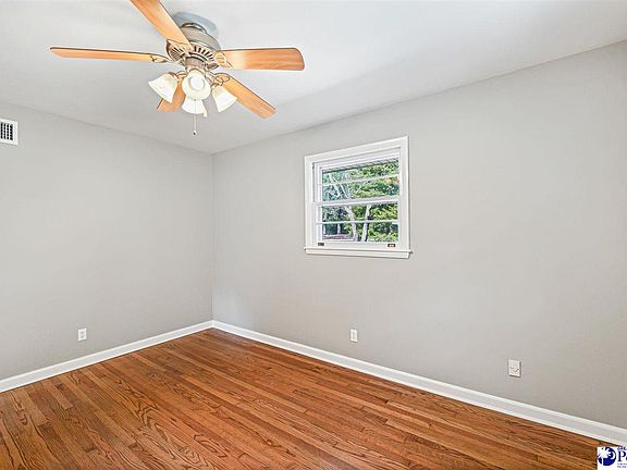 5th image of 208 Cashua Ferry Rd