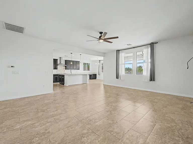 16878 S Eva Ave — Photo 4
