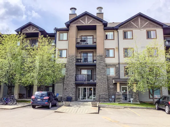 1307 Bridlecrest Dr SW #8, Calgary, AB T2Y 0H7