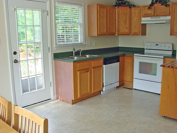 Updated kitchen with new fixtures
