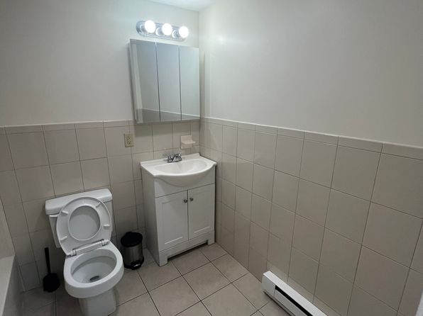 51 Lynde St #2