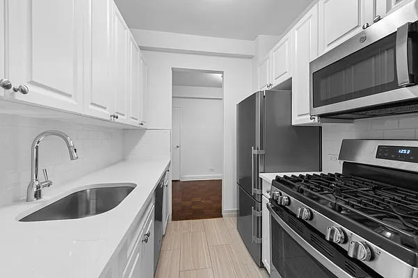 Rented by Rudin Management Company, Inc. | media 13