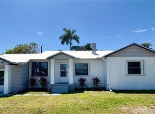 1562 Ransom St, Fort Myers, FL 33901