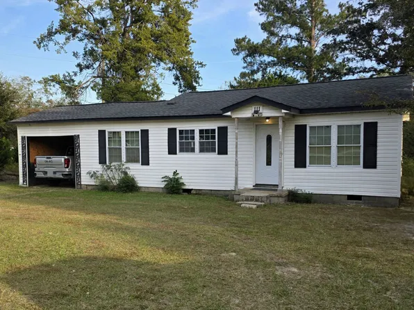 111 Pondersa Dr, Cochran, GA 31014