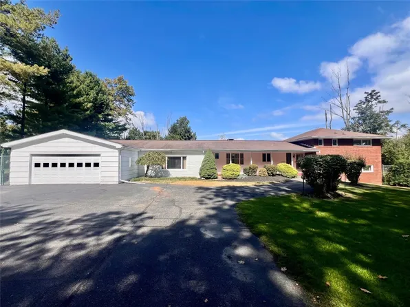 3233 Knapp Rd, Vestal, NY 13850