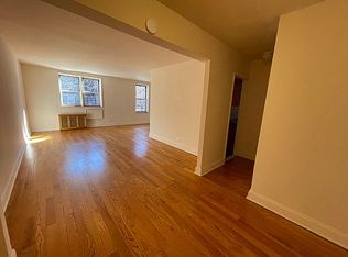 14308 Roosevelt Ave #1, Flushing, NY 11354