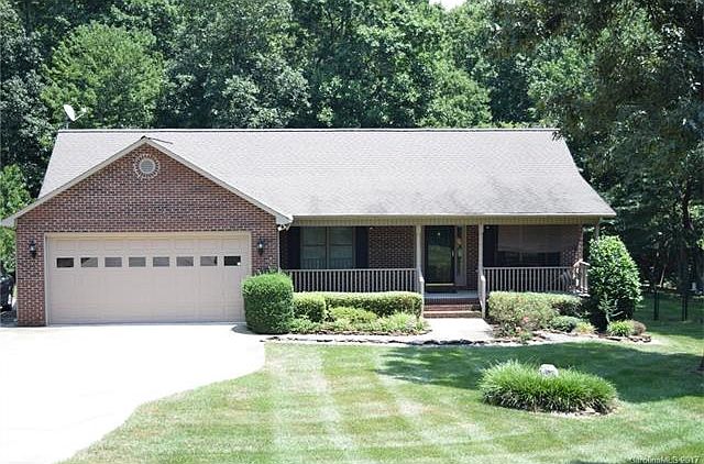 1st image of 7195 Windy Oaks Dr