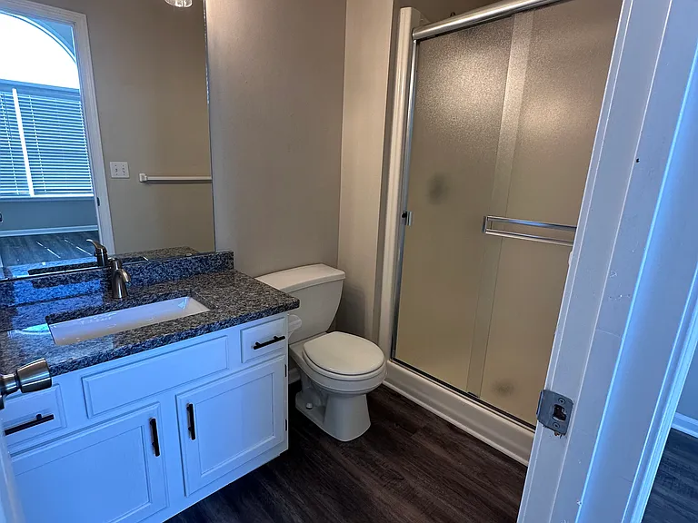 15100 Kelly Dr #15100 — Photo 12