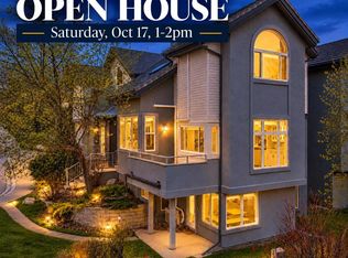 5616 S 14th Ave SW #1, Calgary, AB T3H 3P9