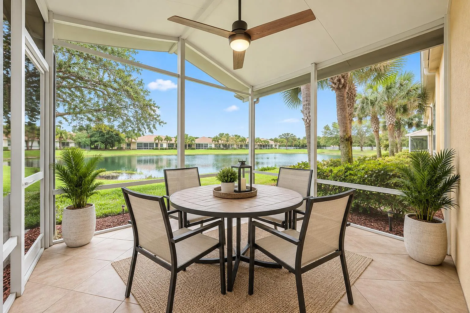 2 bed, 2.5 bath, 1448 sqft, $2,500 — Photo 3